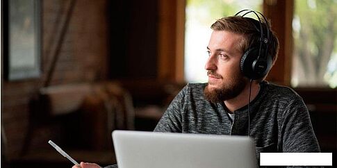 Наушники AKG K52