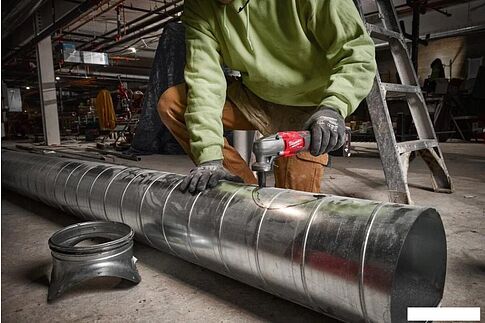 Высечные электрические ножницы Milwaukee M12 FNB16-402X 4933479619 (с 2-мя АКБ, кейс)