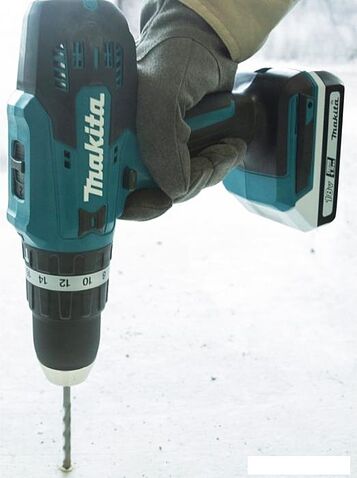 Makita DK18B59Y (шуруповерт, лобзик, 2 АКБ)