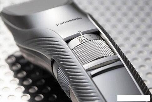 Машинка для стрижки Panasonic ER-GC71-S520