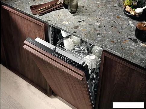Встраиваемая посудомоечная машина Electrolux EEA71210L