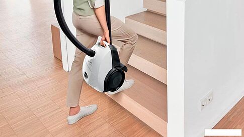 Пылесос Bosch Serie 2 BGLS2WH1H