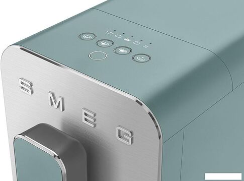 Кофемашина Smeg BCC12EGMEU