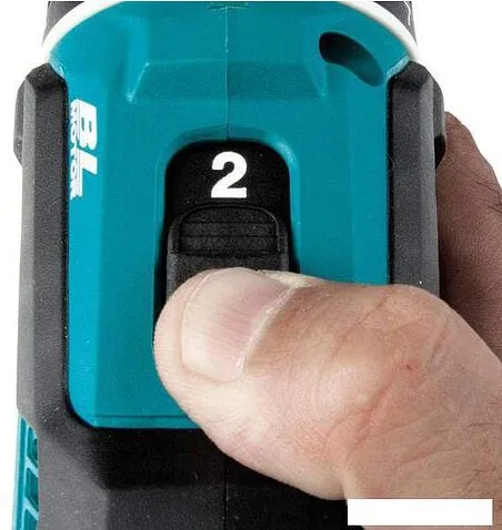 Дрель-шуруповерт Makita DDF485RFE (с 2-мя АКБ, кейс)