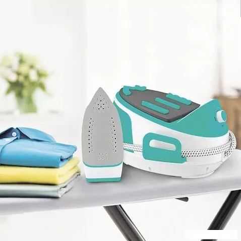 Утюг Kitfort KT-9120-3