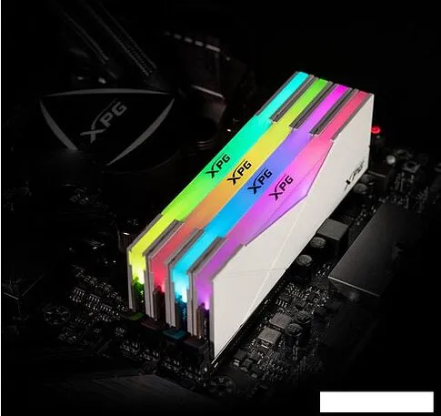 Оперативная память A-Data XPG Spectrix D50 RGB 16GB DDR4 PC4-25600 AX4U320016G16A-SW50