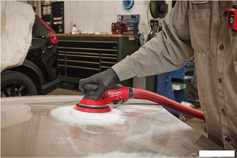 Эксцентриковая шлифмашина Milwaukee M12 FROS2.5 4933493647 (без АКБ)