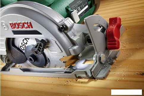 Дисковая пила Bosch UniversalCirc 12 [06033C7002]