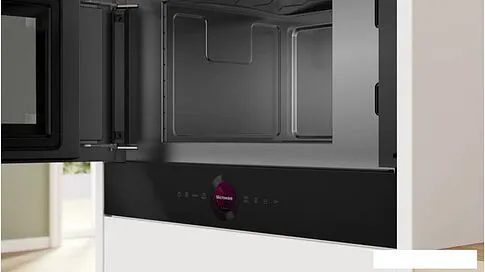 Микроволновая печь Bosch Serie 8 BFL9221B1