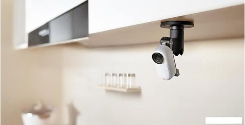Экшен-камера Insta360 GO3 64GB (арктический белый)