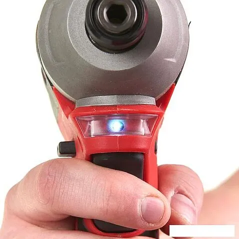 Milwaukee M18 CBLPP2B-402C 4933464593 (шуруповерт, винтоверт, 2 АКБ, кейс)