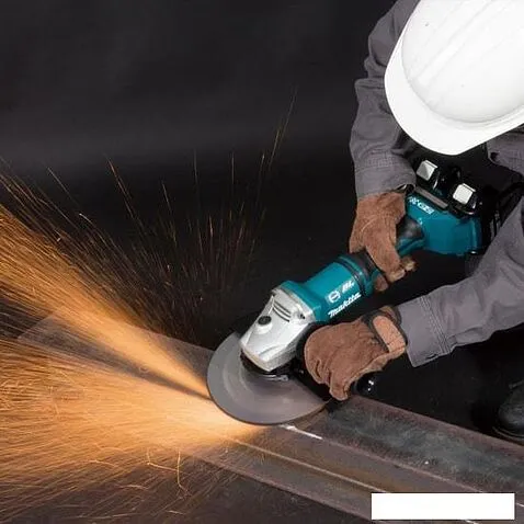 Угловая шлифмашина Makita DGA900Z (без АКБ)
