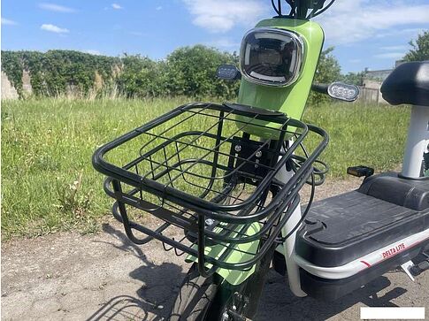 Электроскутер AVM Delta Lite (зеленый)