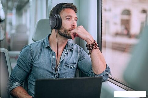 Наушники Creative Zen Hybrid (черный)