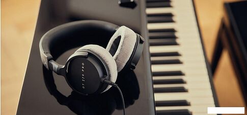 Наушники Beyerdynamic DT 270 Pro