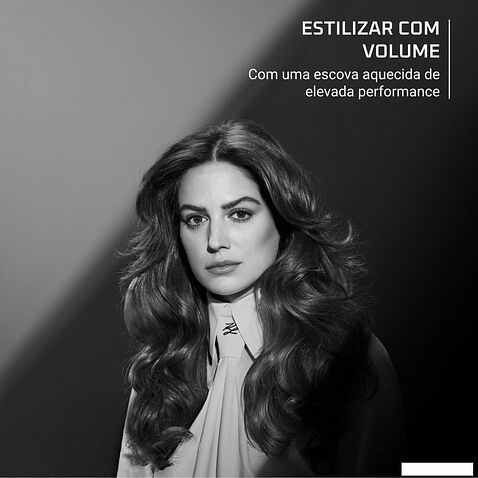 Фен-щетка Rowenta Karl Lagerfeld UB572LE0