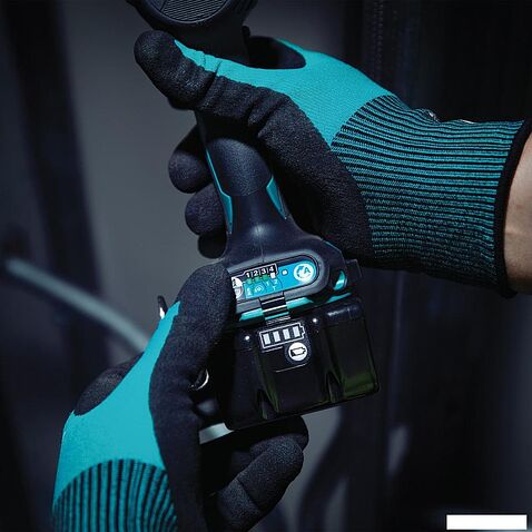 Винтоверт Makita DTD173Z (без АКБ)