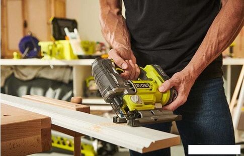 Электролобзик Ryobi R18JS7-0 (без АКБ)