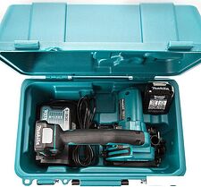 Дисковая пила Makita HS301DWAE (с 2-мя АКБ)