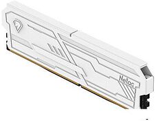 Оперативная память Netac Shadow III 8ГБ DDR4 3200 МГц NTSHD4P32SP-08W