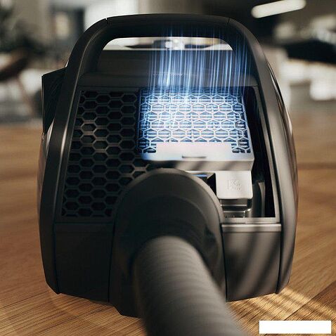Пылесос Miele Boost CX1 125 Edition (черный обсидиан)