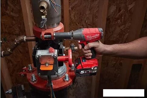 Ударный гайковерт Milwaukee M18 ONEIWF12-0X Fuel 4933459198 (без АКБ, кейс)