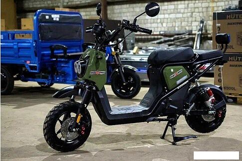 Электроскутер AVM.Plus Zoomer (зеленый)