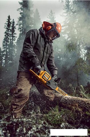 Аккумуляторная пила DeWalt DCM575N-XJ (без АКБ)