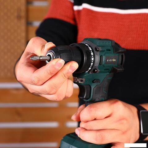 Дрель-шуруповерт Zitrek Greenpower 20 PRO 085-1313 (с 1-им АКБ)