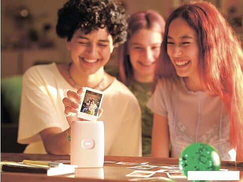 Мобильный фотопринтер Fujifilm Instax Mini Link 2 (розовый)