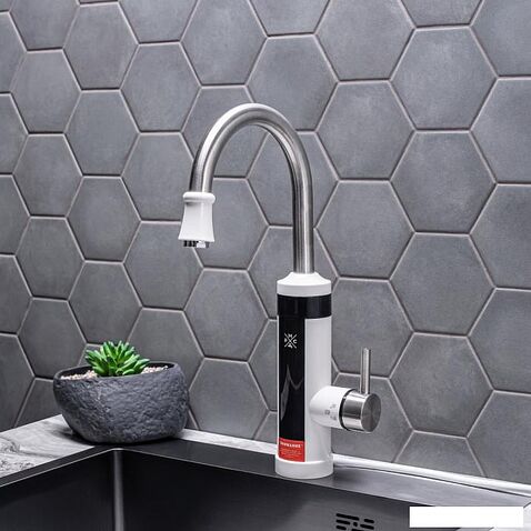 Проточный электрический водонагреватель-кран РМС ЭЛ04