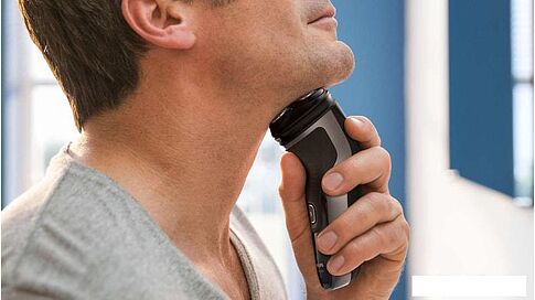 Электробритва Philips S1232/41