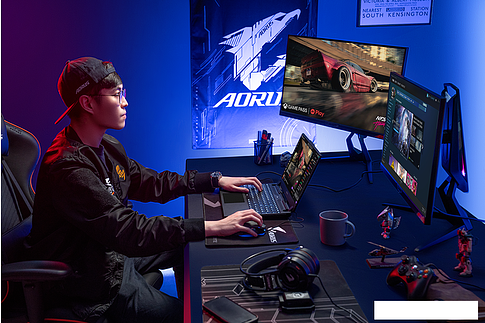 Игровой ноутбук Gigabyte Aorus 15 XE5 XE5-73RU544UH