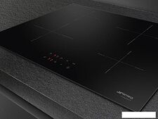 Варочная панель Smeg SI2641D
