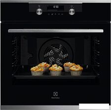 Электрический духовой шкаф Electrolux SteamBake 600 KODDP77WX Электрический духовой шкаф Electrolux SteamBake 600 KODDP77WX