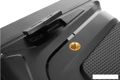 Бинокль Levenhuk Atom Digital DNB200 81702