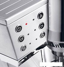 Рожковая кофеварка DeLonghi EC 860.M