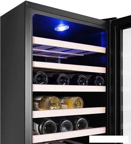 Винный шкаф Kitfort KT-2410