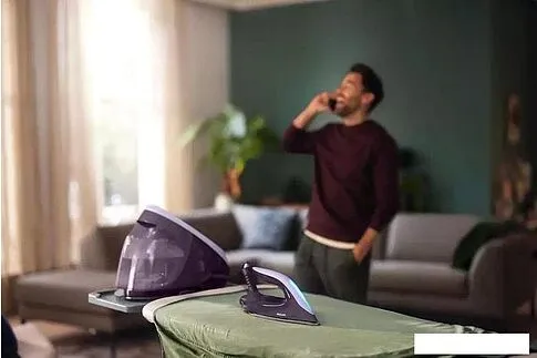 Утюг Philips PSG7050/30