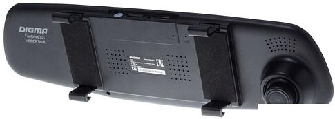 Автомобильный видеорегистратор Digma FreeDrive 303
