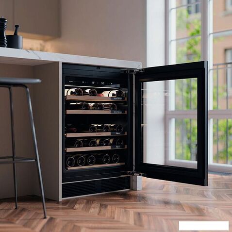 Винный шкаф ASKO WCN15842G