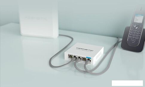 Неуправляемый коммутатор Keenetic KN-4610