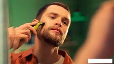 Триммер для бороды и усов Philips OneBlade Face QP2724/20