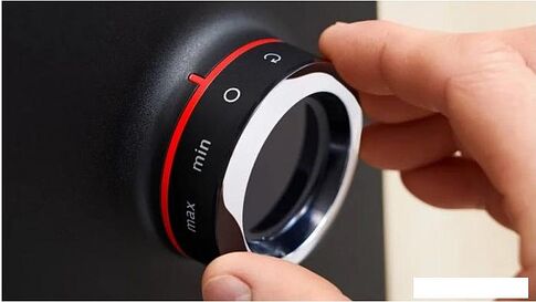 Мясорубка Bosch MFWS440B