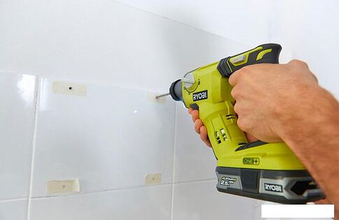 Перфоратор Ryobi R18SDS-0 (5133002305)