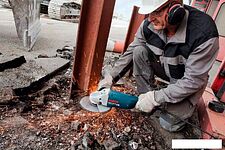 Угловая шлифмашина Bosch GWS 24-230 JH Professional (0601884203) Угловая шлифмашина Bosch GWS 24-230 JH Professional (0601884203)