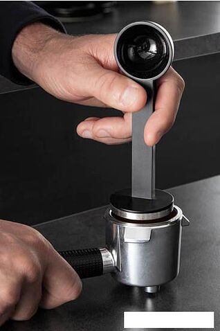 Рожковая помповая кофеварка Krups Virtuoso XP442C11