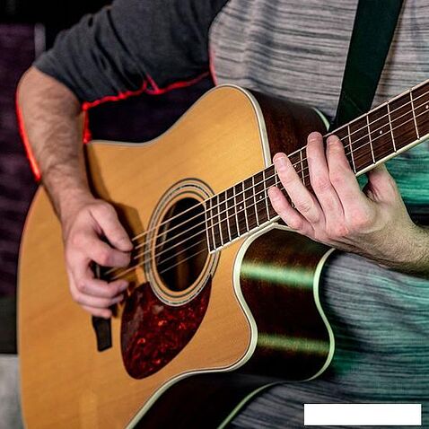 Электроакустическая гитара Cort MR710F NS