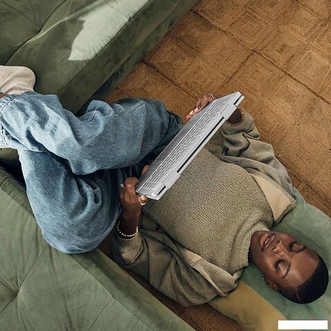 Ноутбук 2-в-1 HP Pavilion x360 14-ek200 8X328AV-1