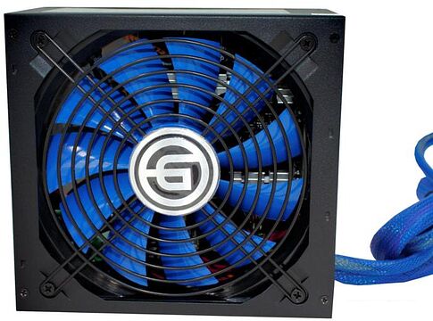 Блок питания Ginzzu MC700